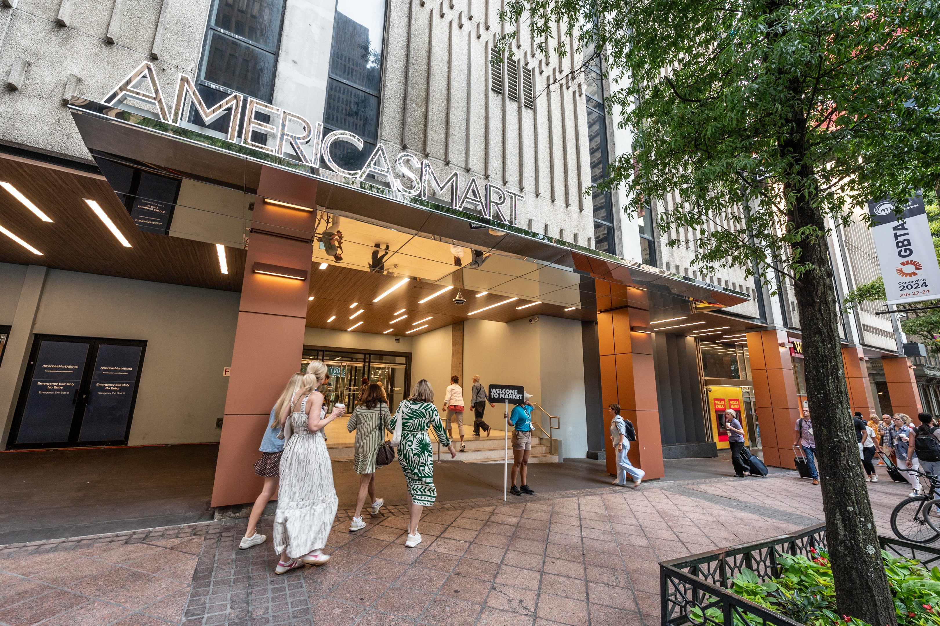 AmericasMart front entrance